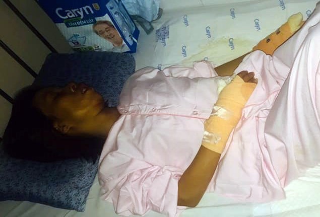 Cham lua tu thieu anh 1