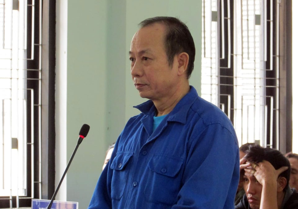 Đâm chết tình địch ảnh 1 Dam chet tinh dich anh 1