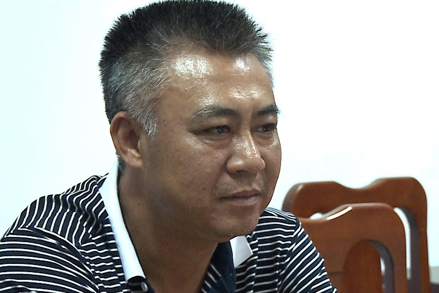 Bat tong giam doc bi Bo Quoc phong truy na hinh anh