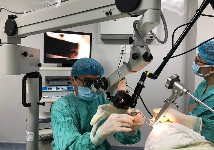 Phau thuat ung thu ha hong anh 1