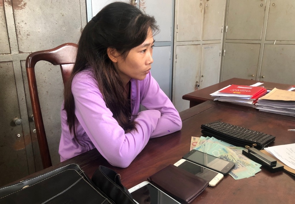 Nữ quái trộm tài sản ảnh 1 Nu quai trom tai san anh 1