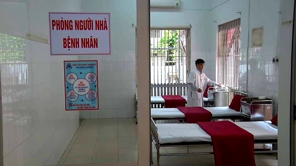 Cach ly 28 nguoi anh 1