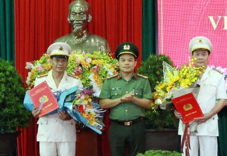 Thua Thien - Hue co 2 pho giam doc cong an moi hinh anh