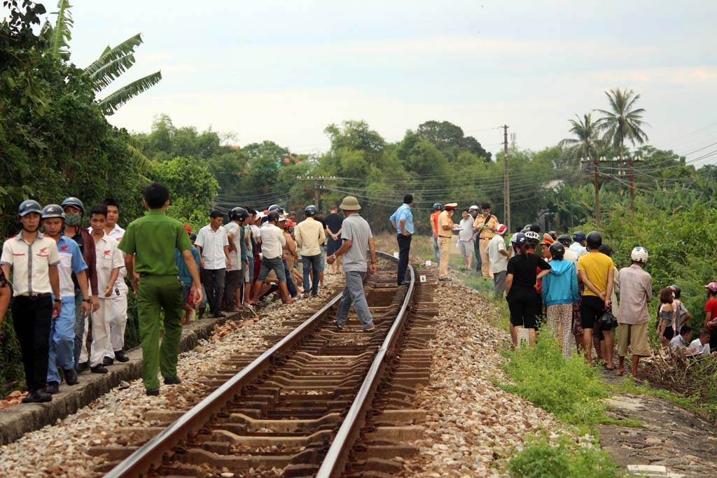Tau tong chet nguoi anh 1