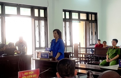 Giảng viên lừa hơn 1 tỷ đồng ảnh 1 Giang vien lua hon 1 ty dong anh 1
