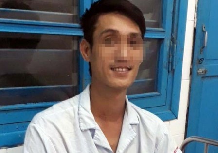 Cuu nam thanh nien nguy kich do bi dien giat hinh anh