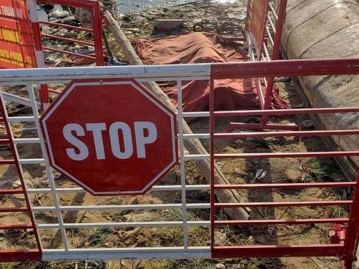 Ngu dan vot qua bom anh 2