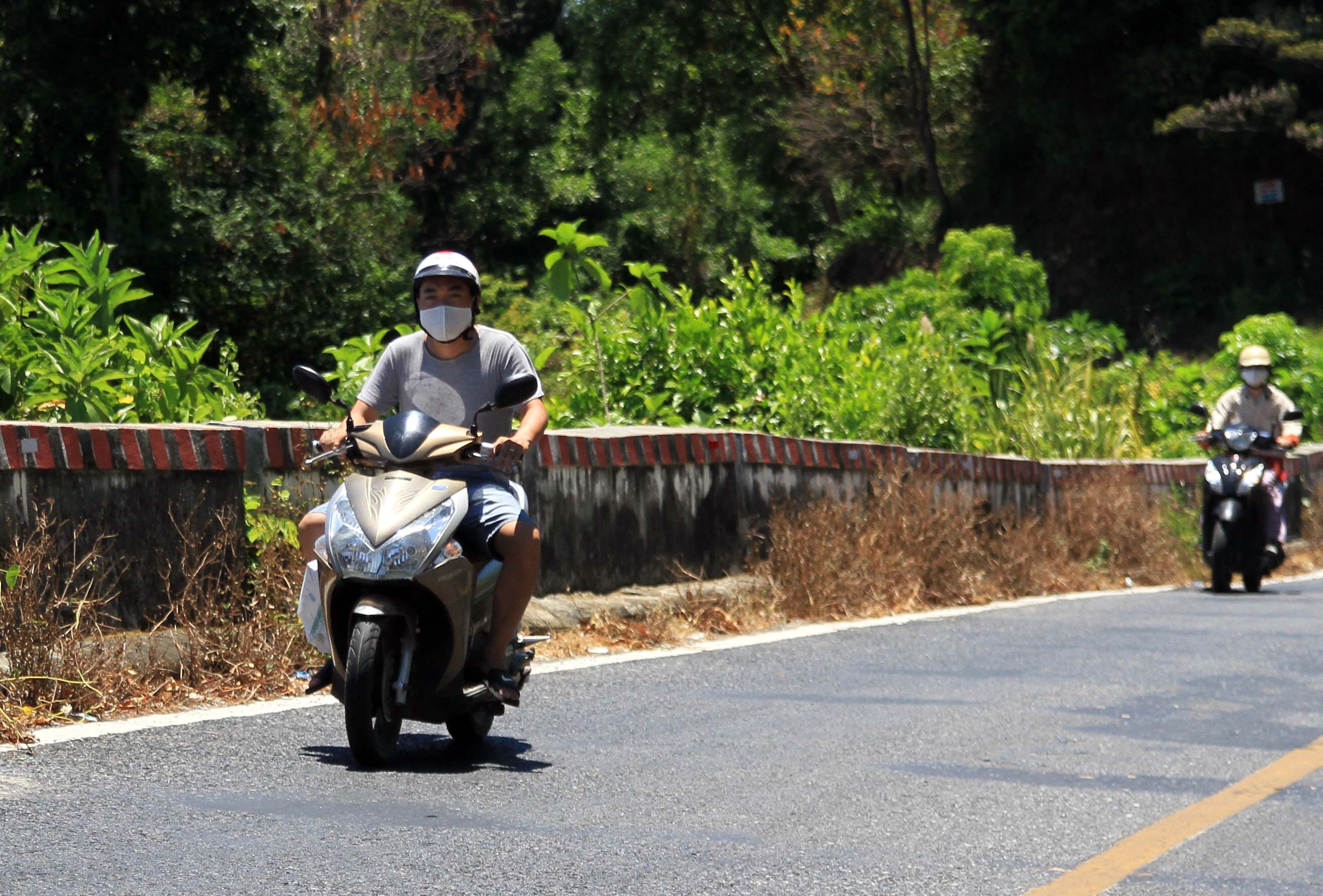 Vat va tren deo Hai Van anh 8