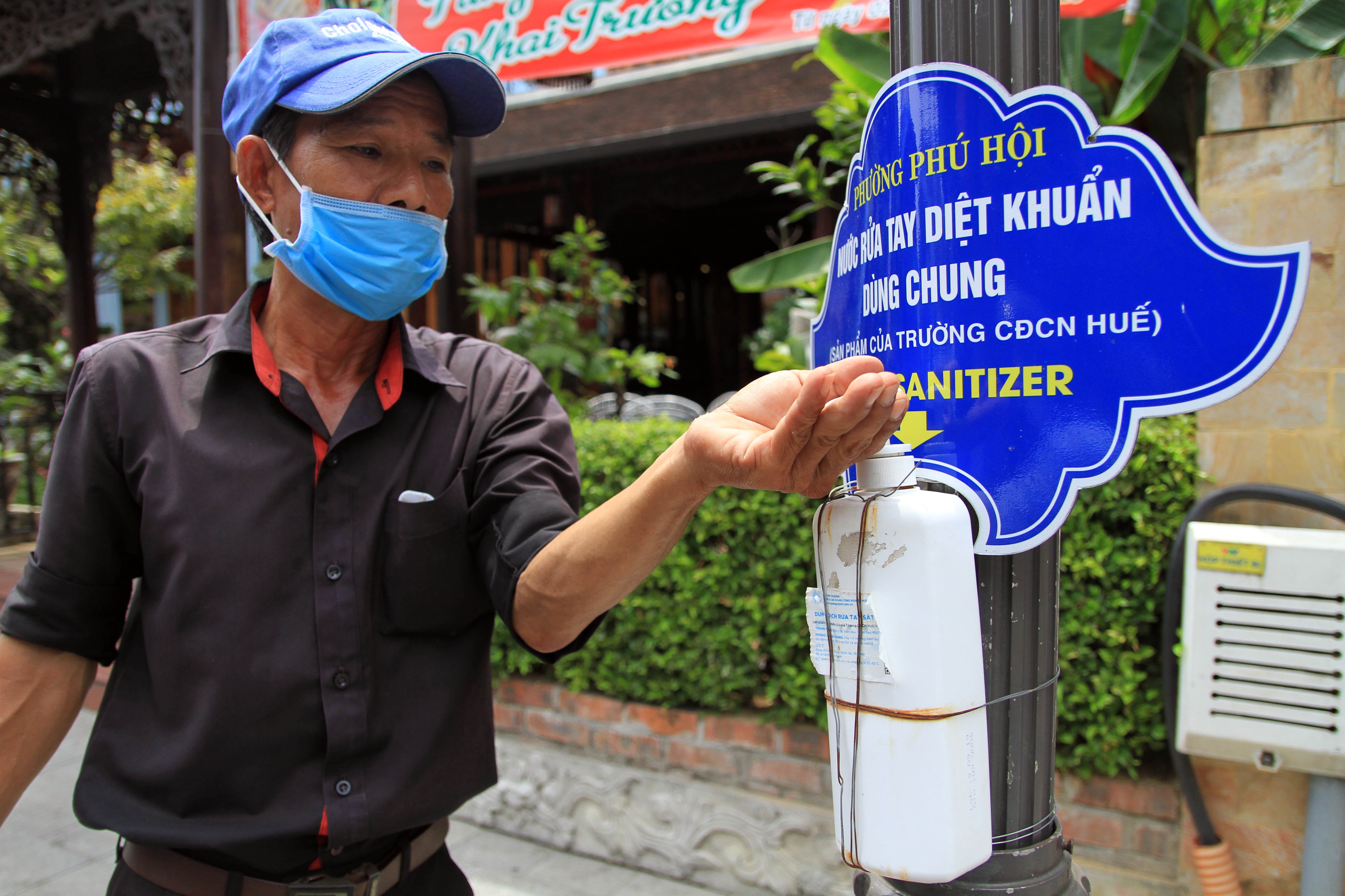 Dung tiep nhan doan cuu tro anh 1