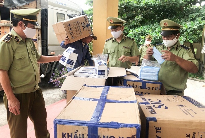 390.000 khau trang anh 1