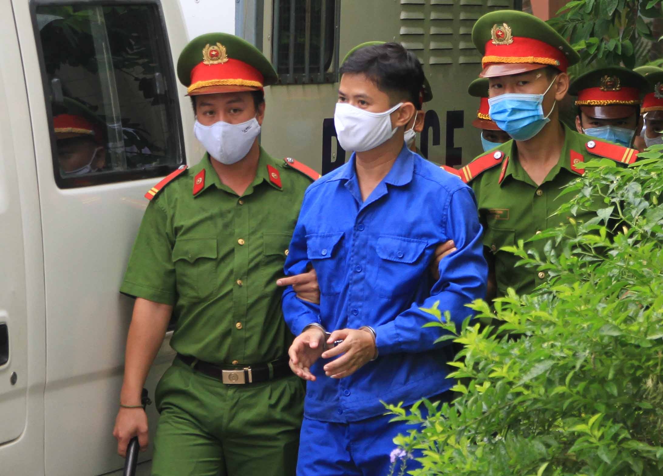 Xet xu bac si hiep dam anh 1