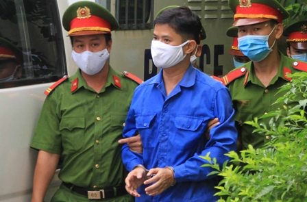 Hoan xu vu bac si hiep dam nu dieu duong hinh anh