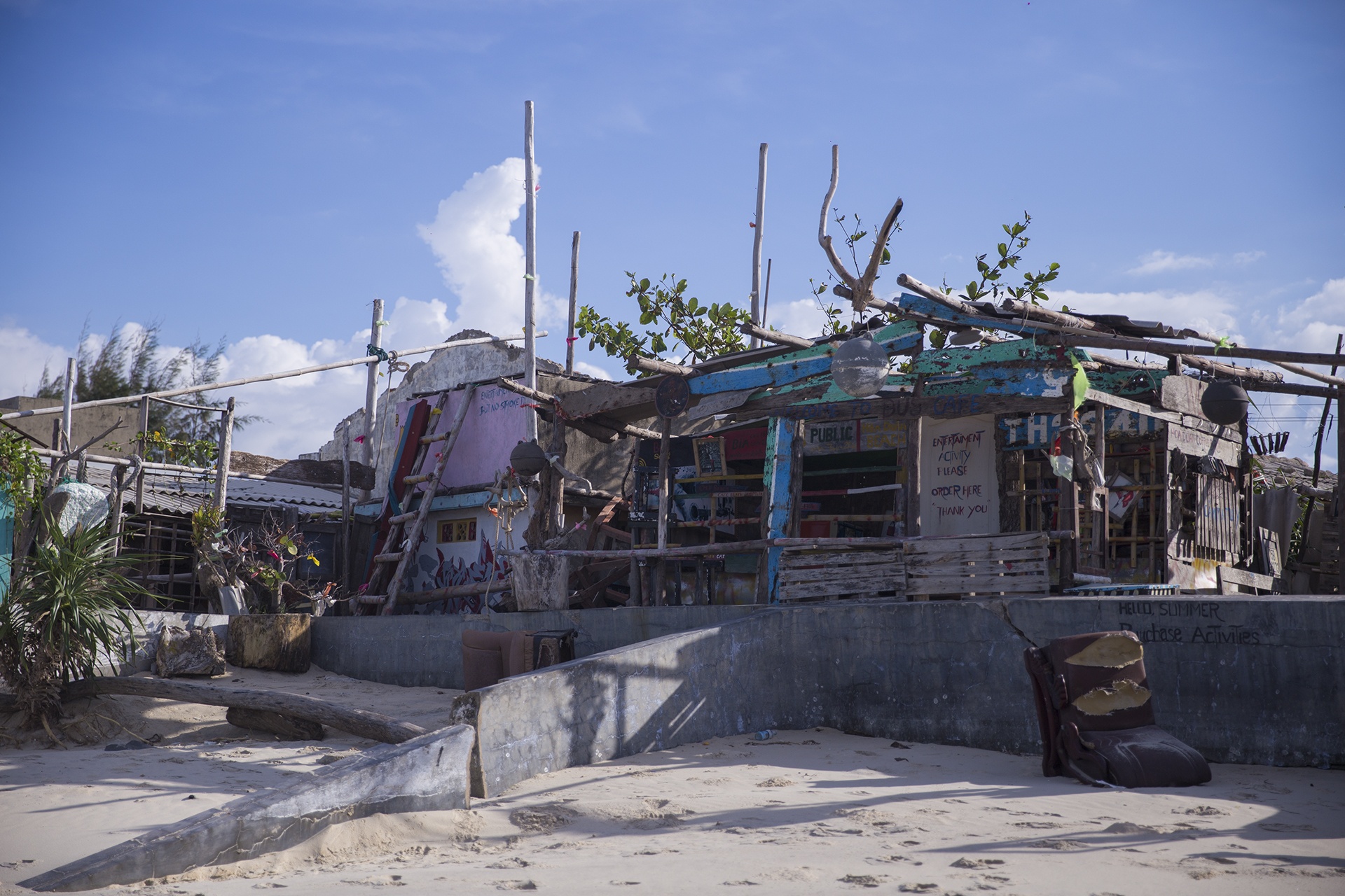 Bo bien Thua Thien - Hue sat lo nghiem trong anh 2