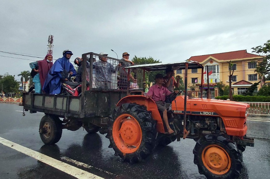 Quoc lo 1 ngap sau anh 6