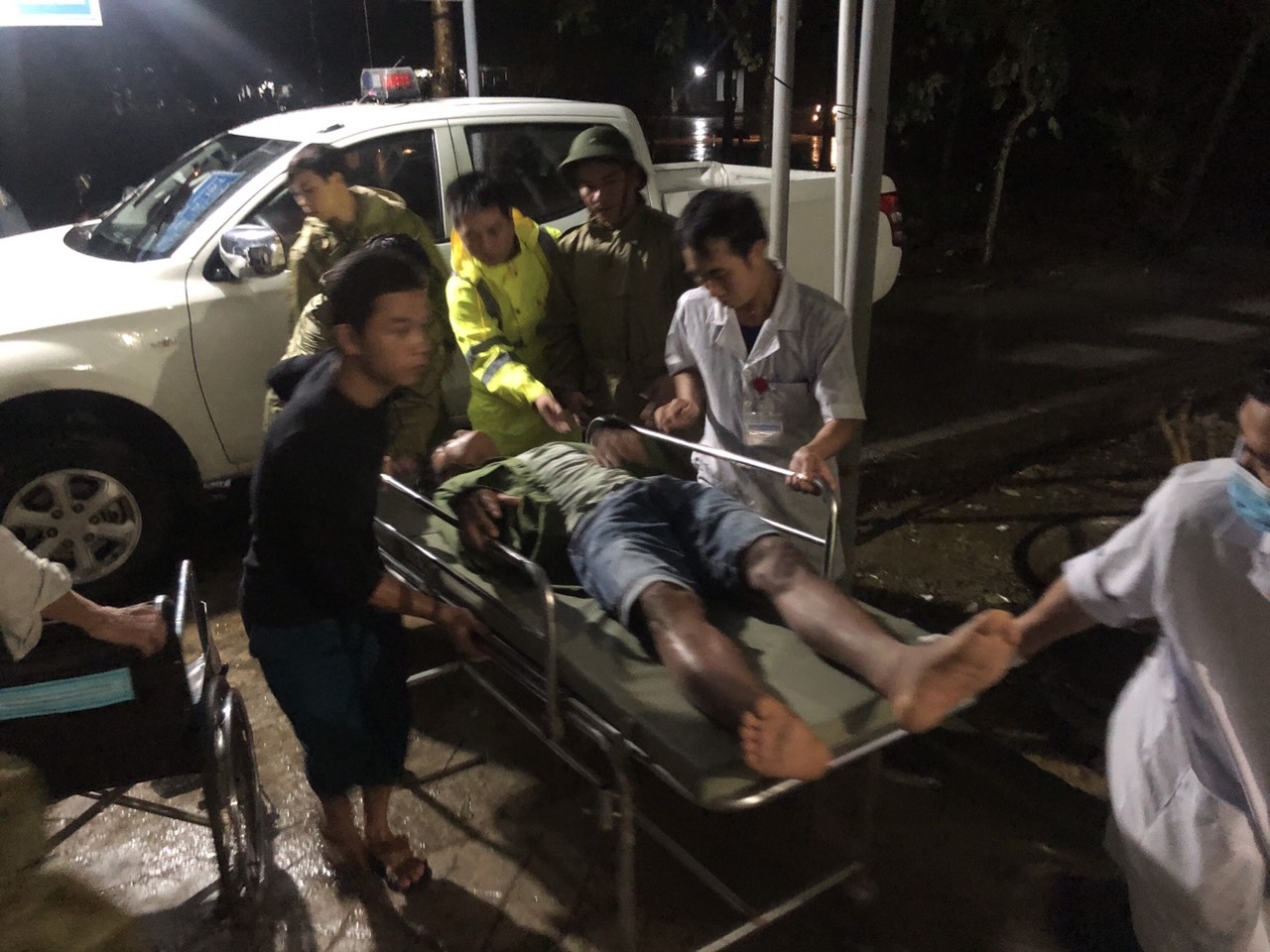 Mat lien lac voi 30 nguoi o Rao Trang 3 hinh anh
