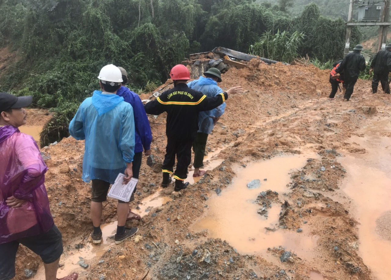 Cuu ho Rao Trang 3 anh 2