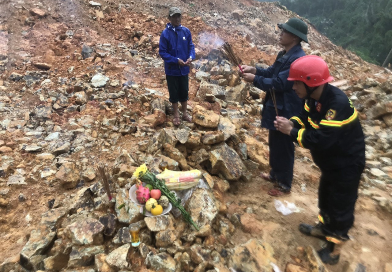 Cuu ho Rao Trang 3 anh 5