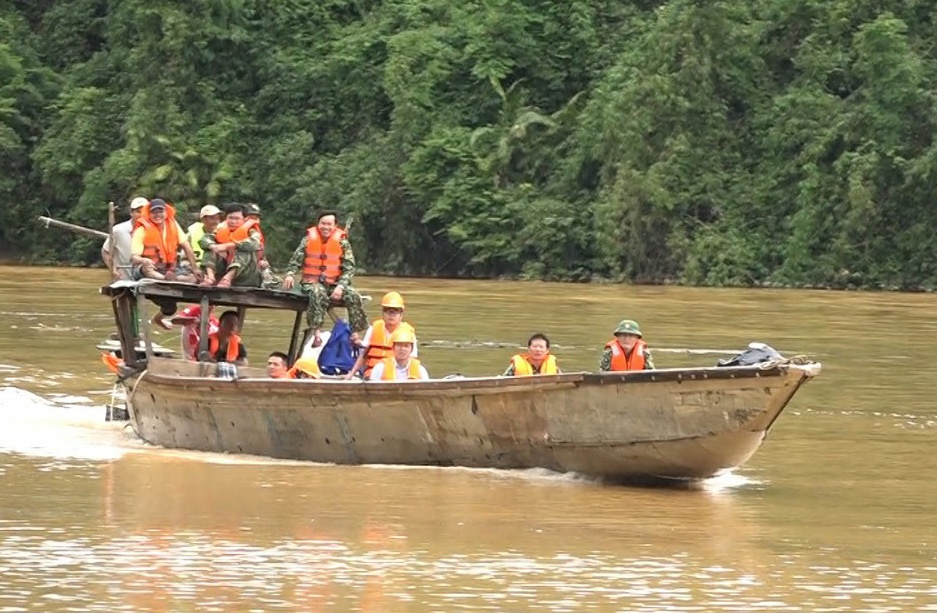 Dieu truc thang cuu ho anh 2