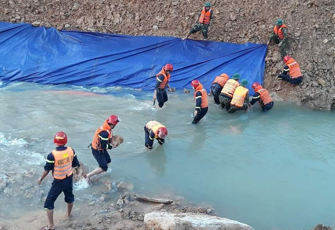 Ngan dap tim cong nhan mat tich anh 1