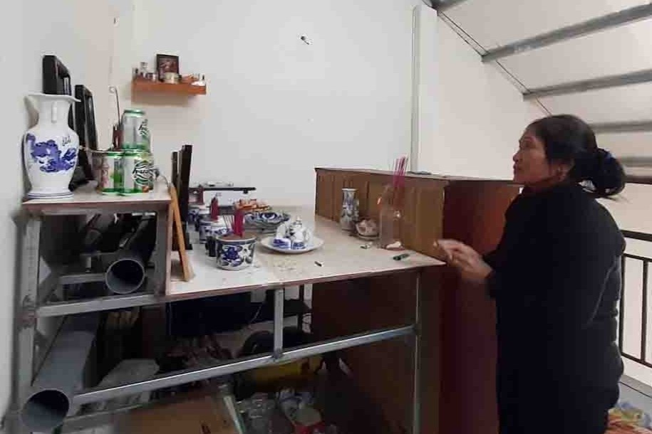 Cai Tet cuoi cung 'song treo' tren kinh thanh Hue hinh anh