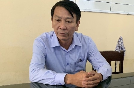 Nguyen chu tich xa tham o gan mot ty bi bat hinh anh