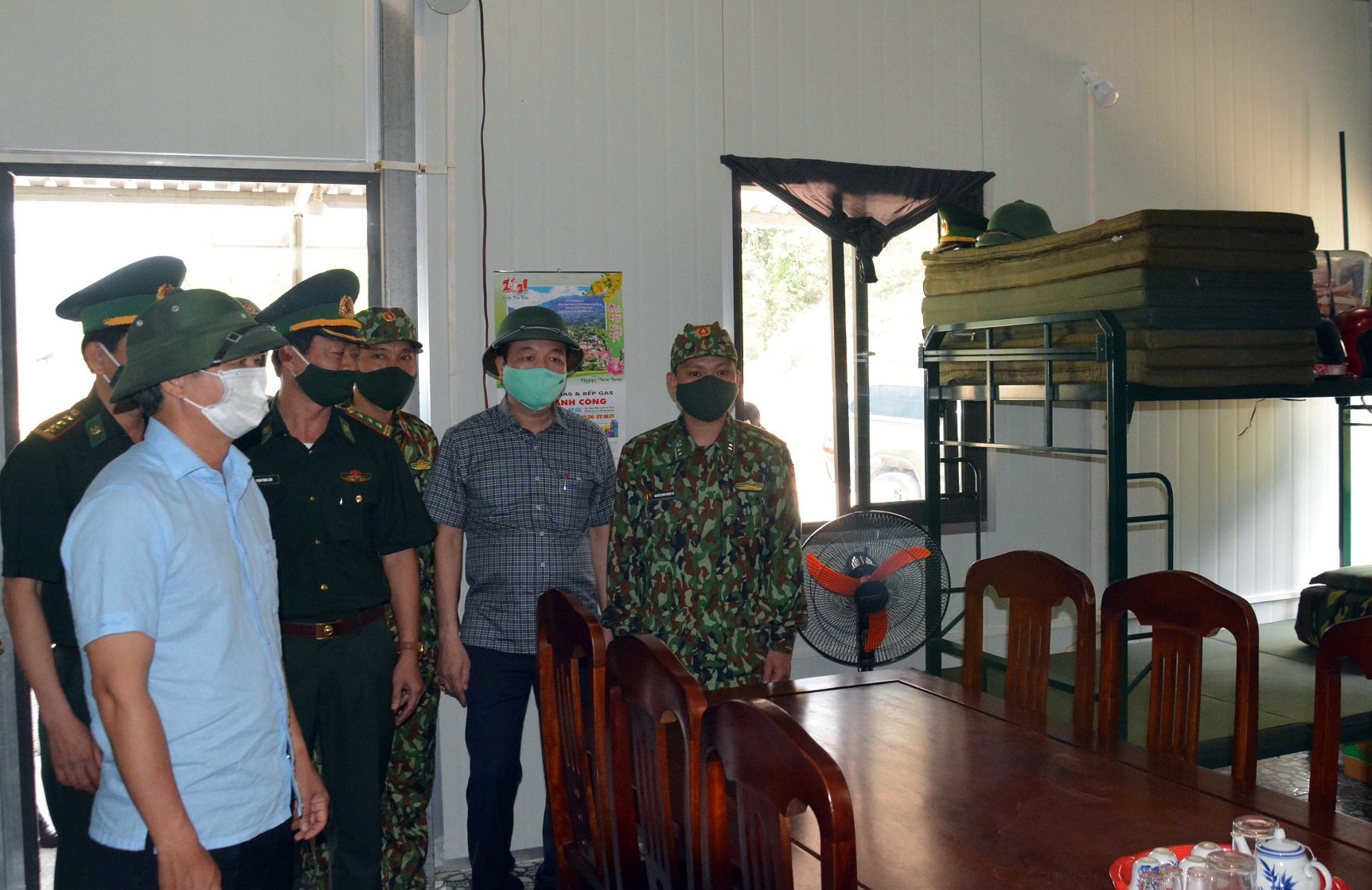 Kiem dich bien gioi anh 1