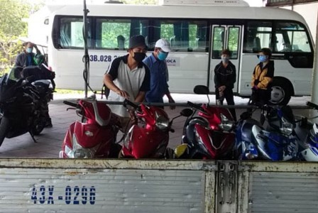 Trung chuyen mien phi nguoi, phuong tien di qua Hue hinh anh