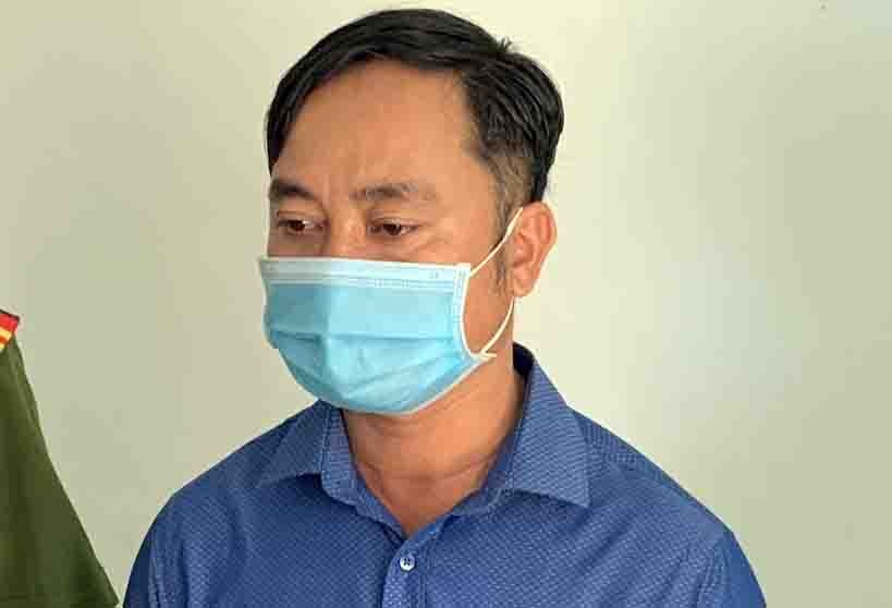 Ke khong hon 350 ngoi mo gia, chiem hang tram trieu hinh anh