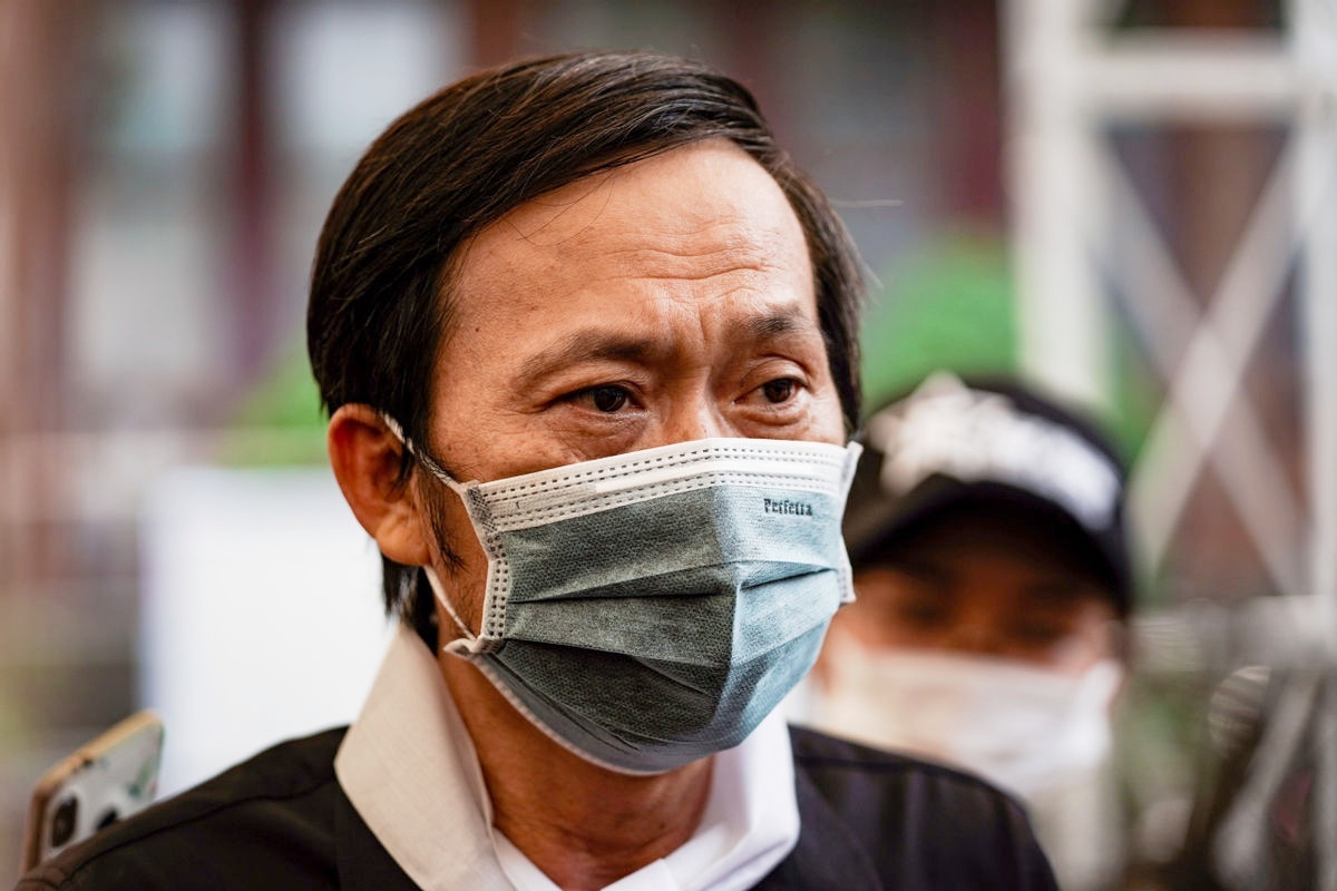 Sau 6 thang, Hoai Linh giai ngan tien lu lut 2020 giua dich Covid-19 hinh anh