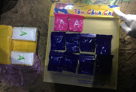 Vận chuyển 6.000 viên ma túy ảnh 1 Van chuyen 6.000 vien ma tuy anh 1