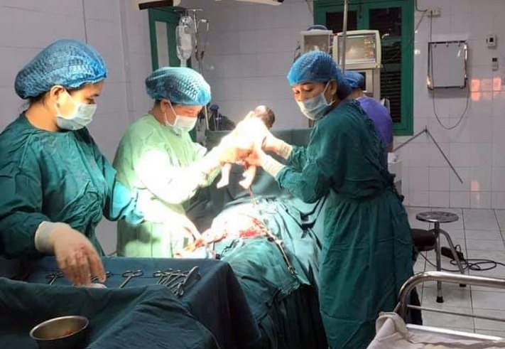 San phu sinh con anh 1