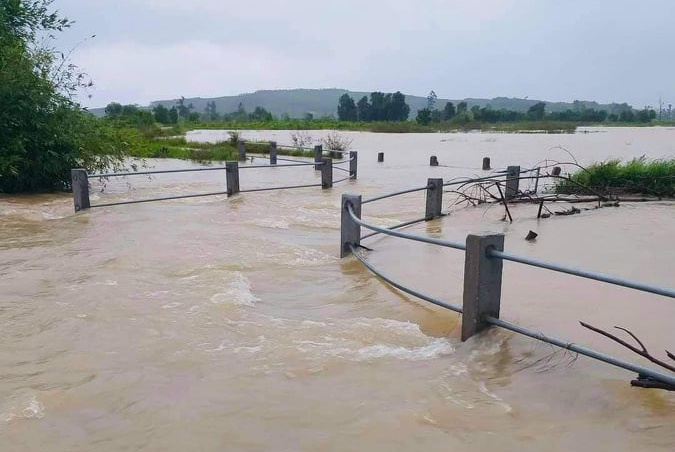 Mua lu mien Trung anh 7