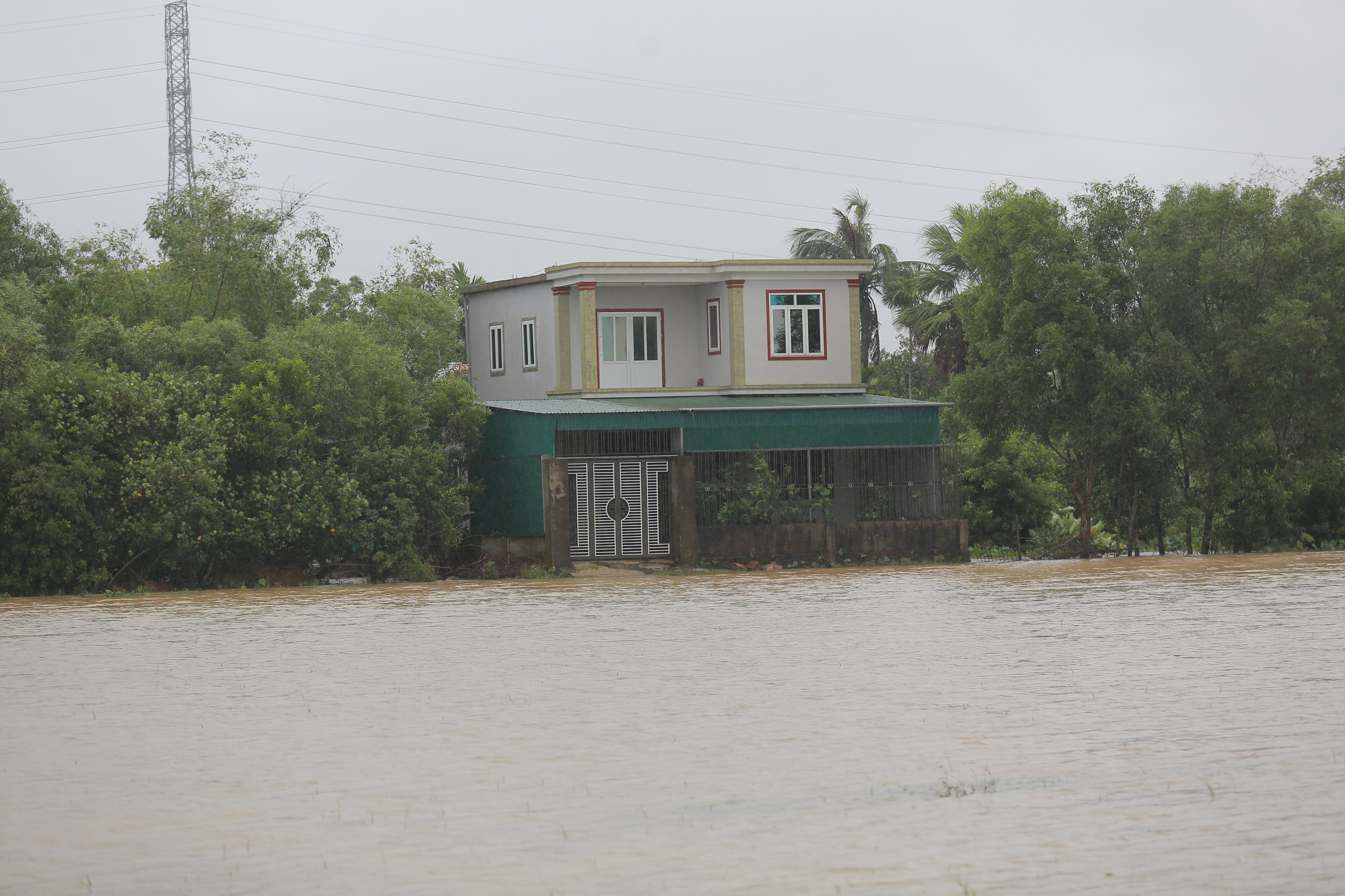 Mua lu mien Trung anh 8