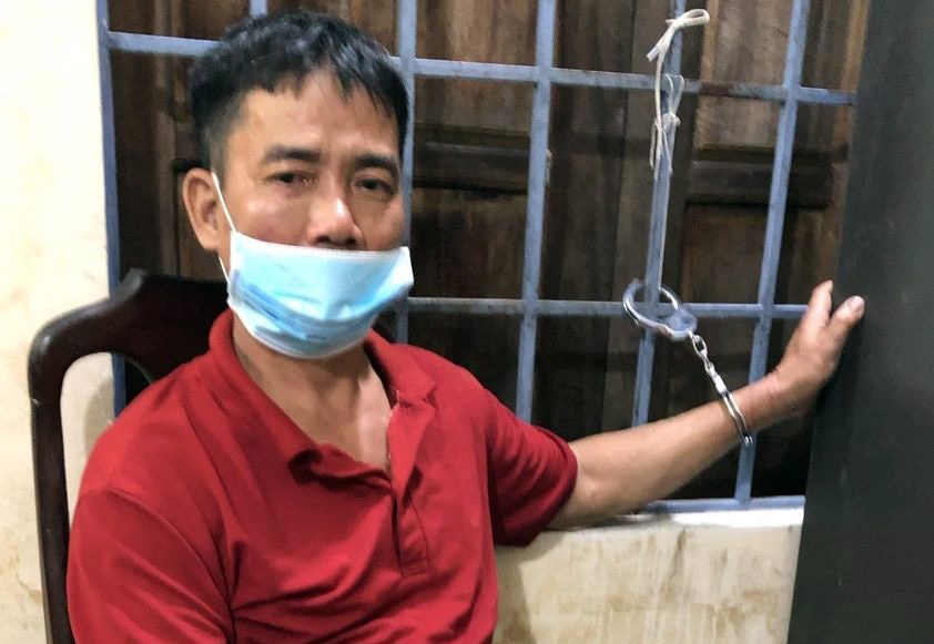 Đại úy công an bị đâm ảnh 1 Dai uy cong an bi dam anh 1