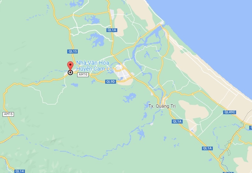 Nam sinh lop 10 bi danh anh 1