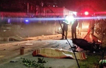 Ba nguoi tu vong trong vu tai nan ngay dau nam hinh anh