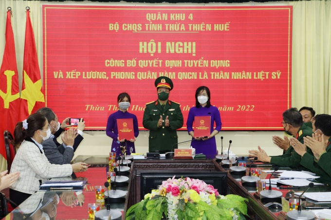 Tuyen dung than nhan liet si anh 1