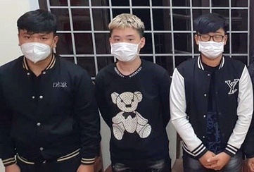Nam thanh nien trong thuong sau vu danh ghen hoi dong hinh anh