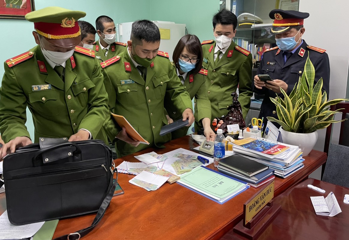 Giam doc CDC Thua Thien - Hue anh 2