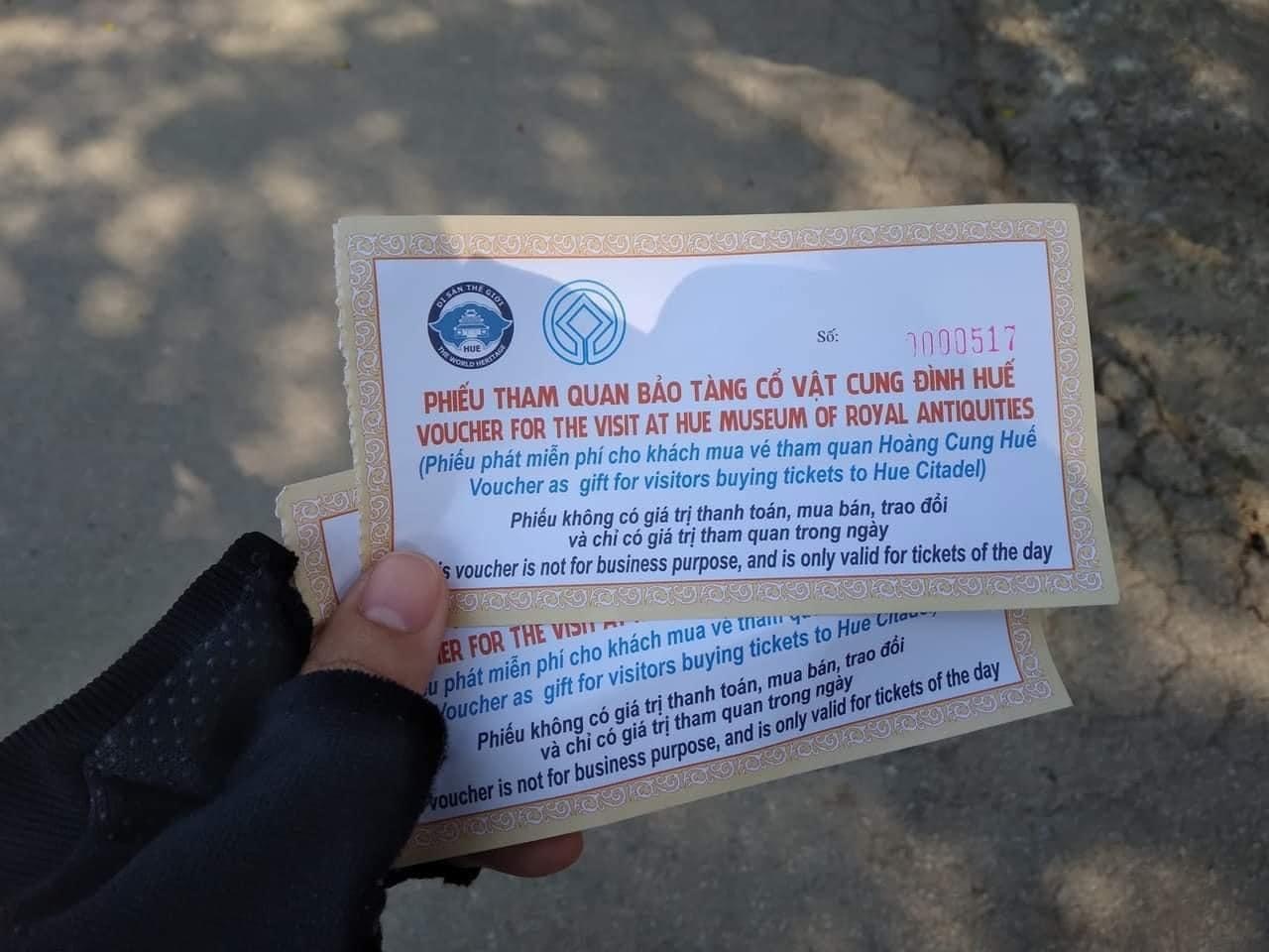 Phản ánh giá vé tham quan ảnh 1 Phan anh gia ve tham quan anh 1