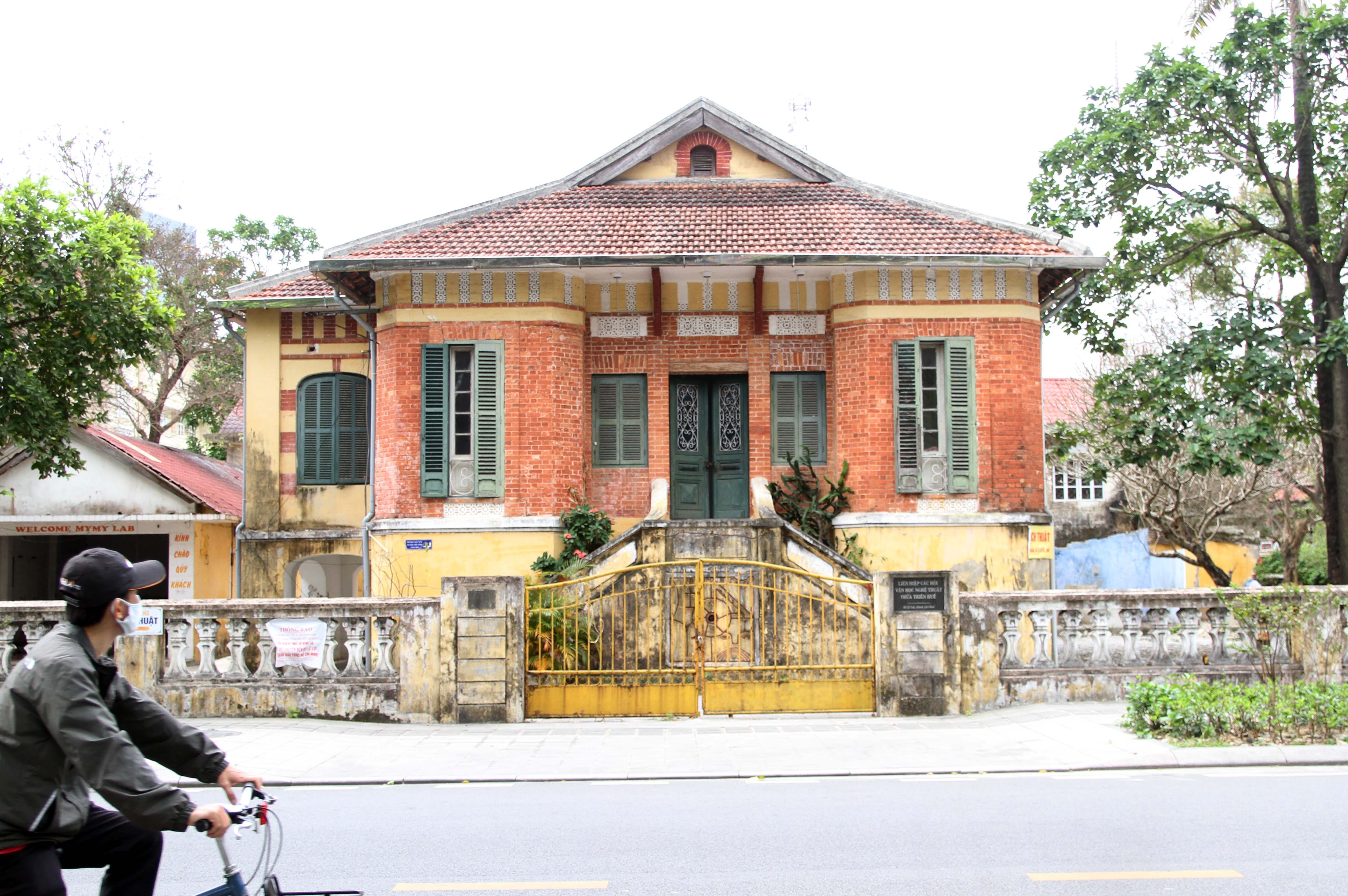 Di doi biet thu co anh 4