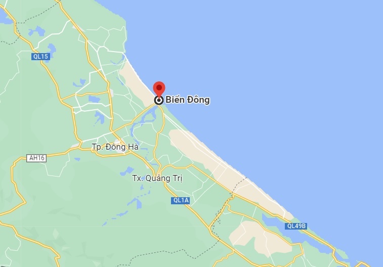 Nam thanh nien duoi nuoc anh 2