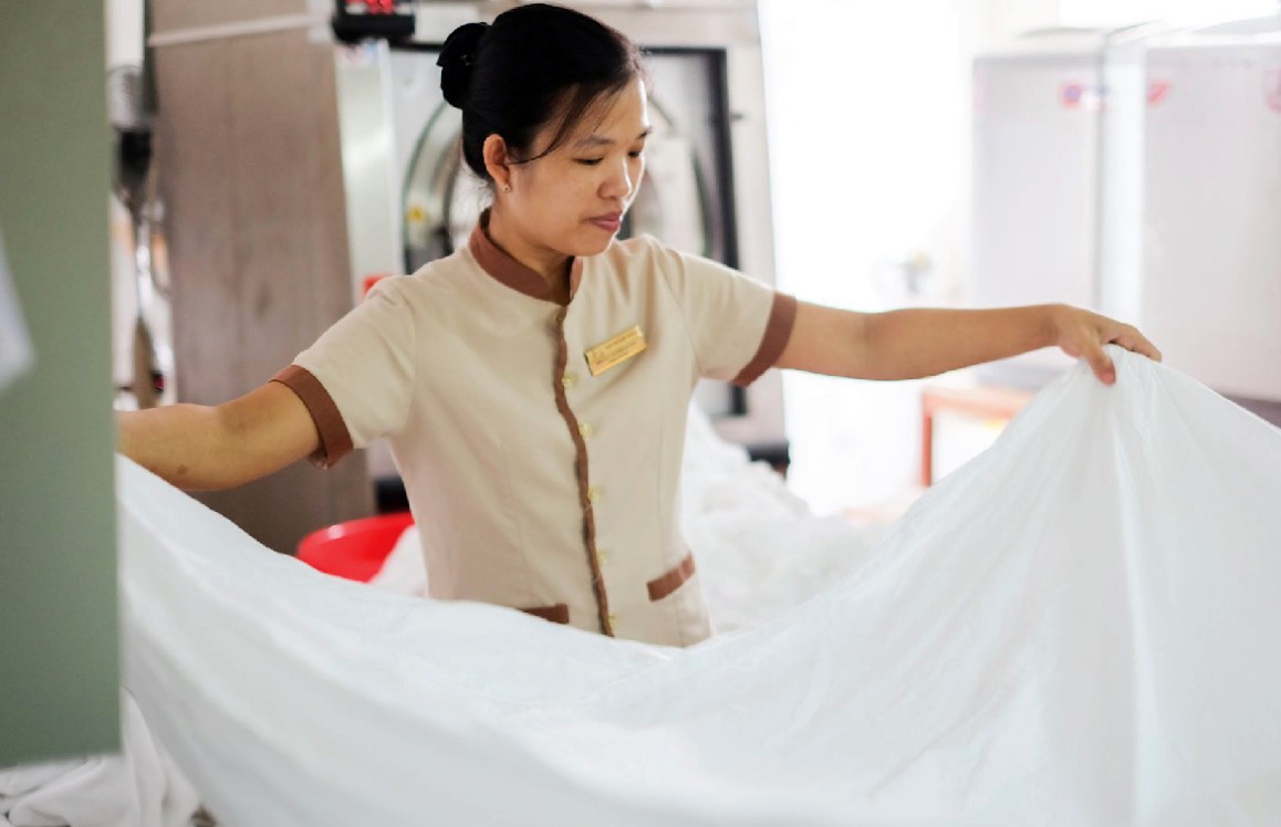 Nhan su du lich anh 2