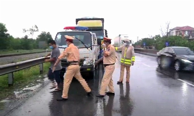 Phat 47 trieu dong anh 1