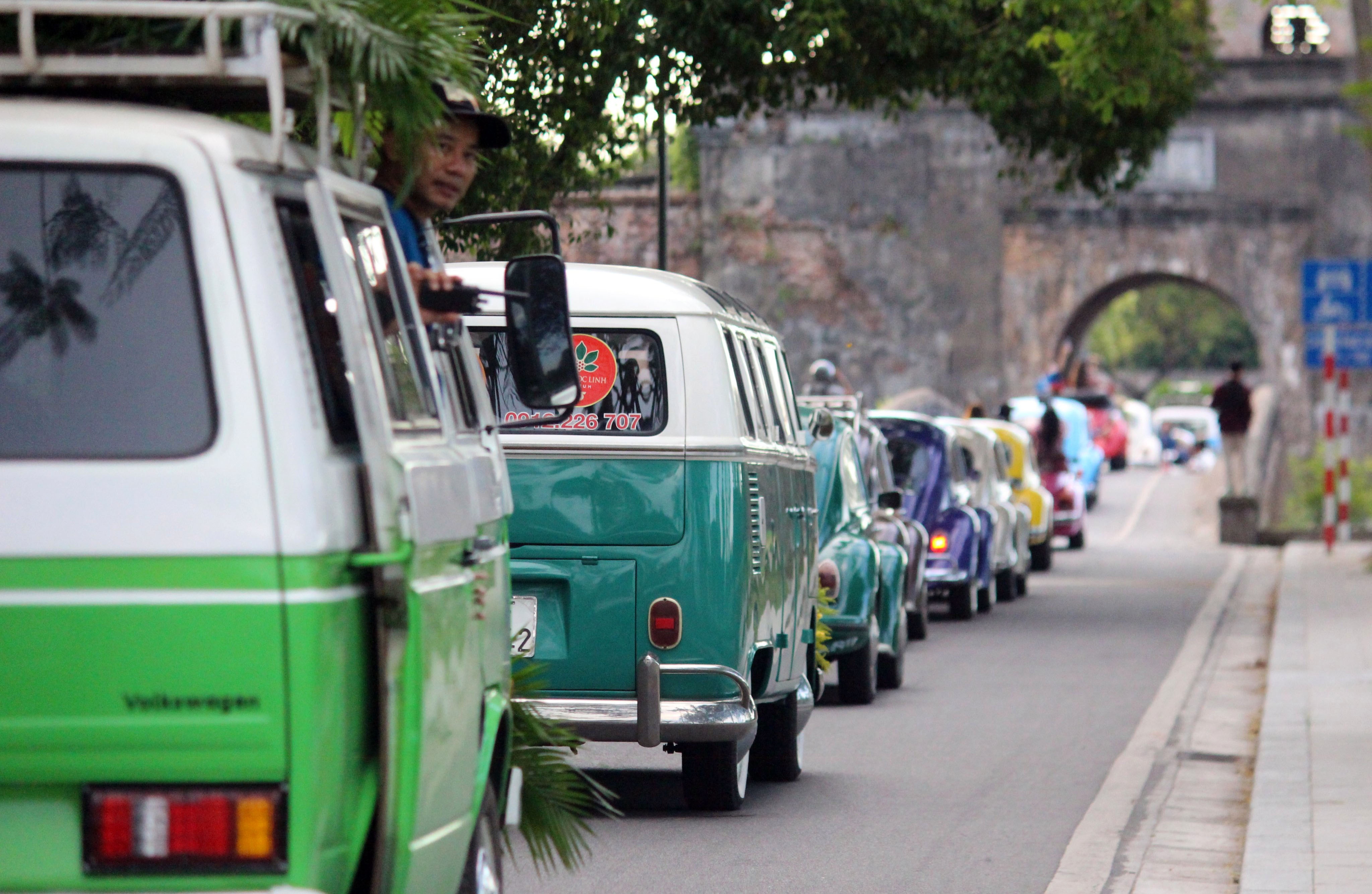 Dieu hanh xe co anh 9