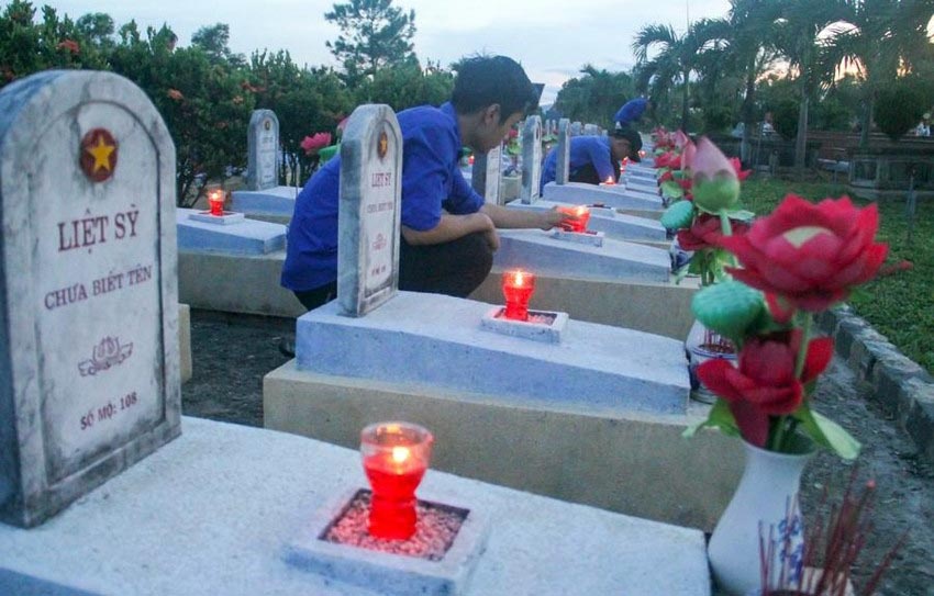 Khac lai bia liet si anh 1