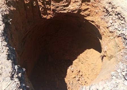 'Ho tu than' sau 4 m xuat hien tren duong tinh lo hinh anh