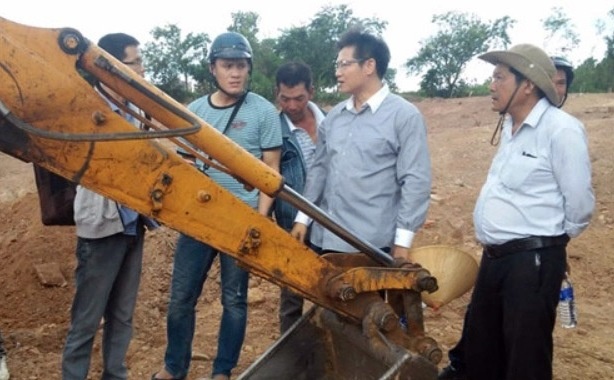 Lang vo vua Tu Duc tung bi san ui se duoc dung lai hinh anh