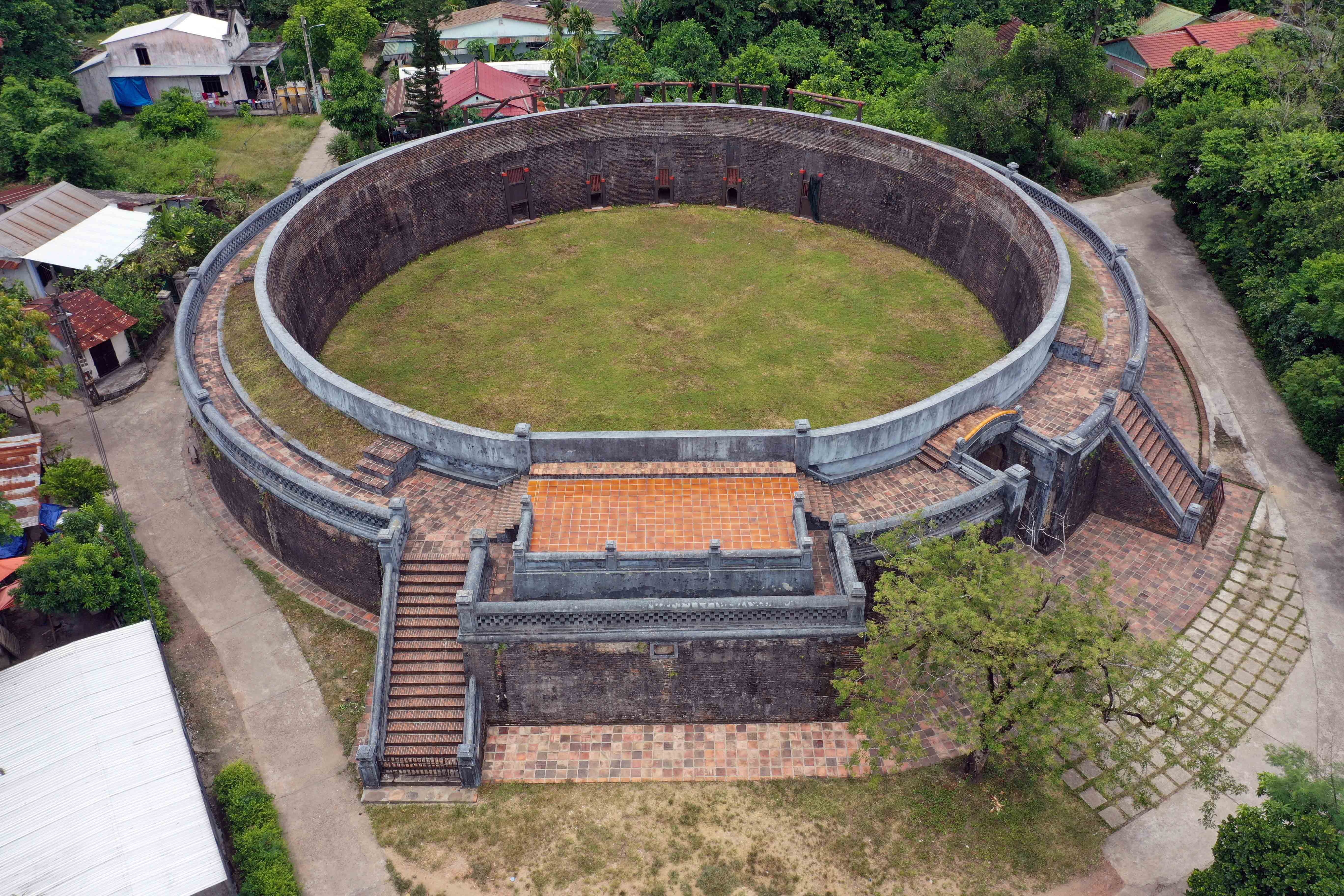 Dau truong Ho Quyen anh 9