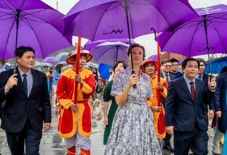 UNESCO dong hanh cung Hue trong viec bao ton di san hinh anh